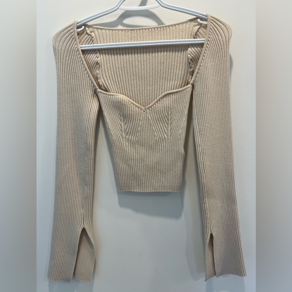 Sweetheart Neckline Shirt - Picture 2 of 3